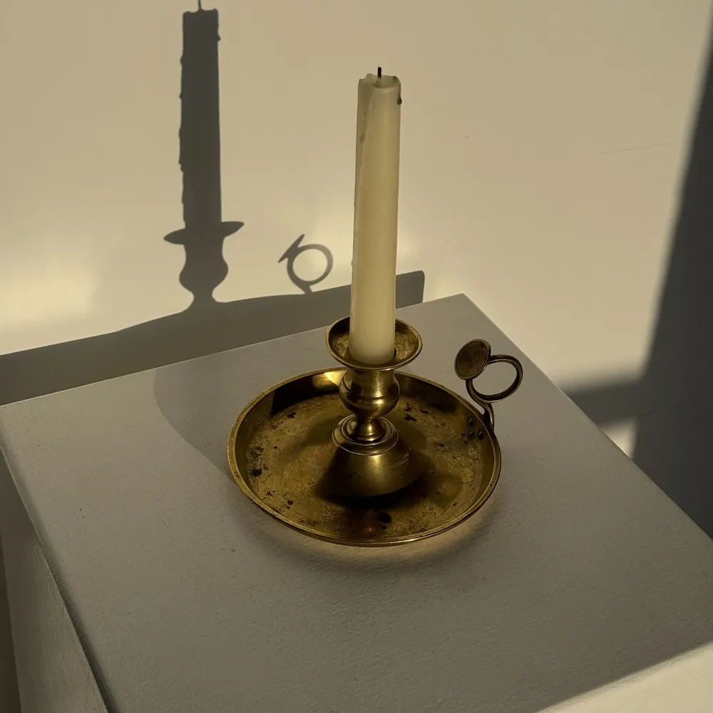 Decorative objects - Antique gold hand candle holder H8 D14 - OFFICE OBJETS