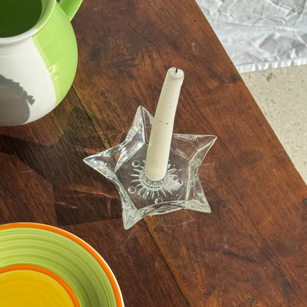 Bougeoirs et photophores  - Bougeoir étoile en verre vintage D13 - OFFICE OBJETS