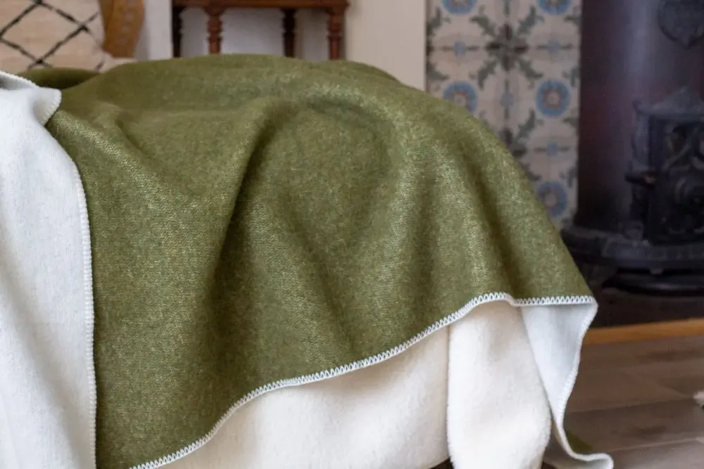 Linge de lit - Plaid de lit en laine HUNTER - simple - MOST-BLANKETS