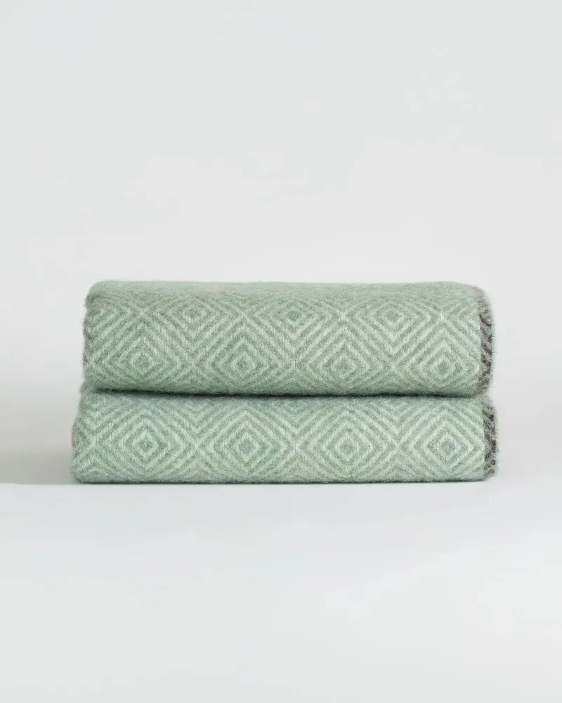 Throw blankets - Wool throw blanket VENEZIA Mint - MOST-BLANKETS