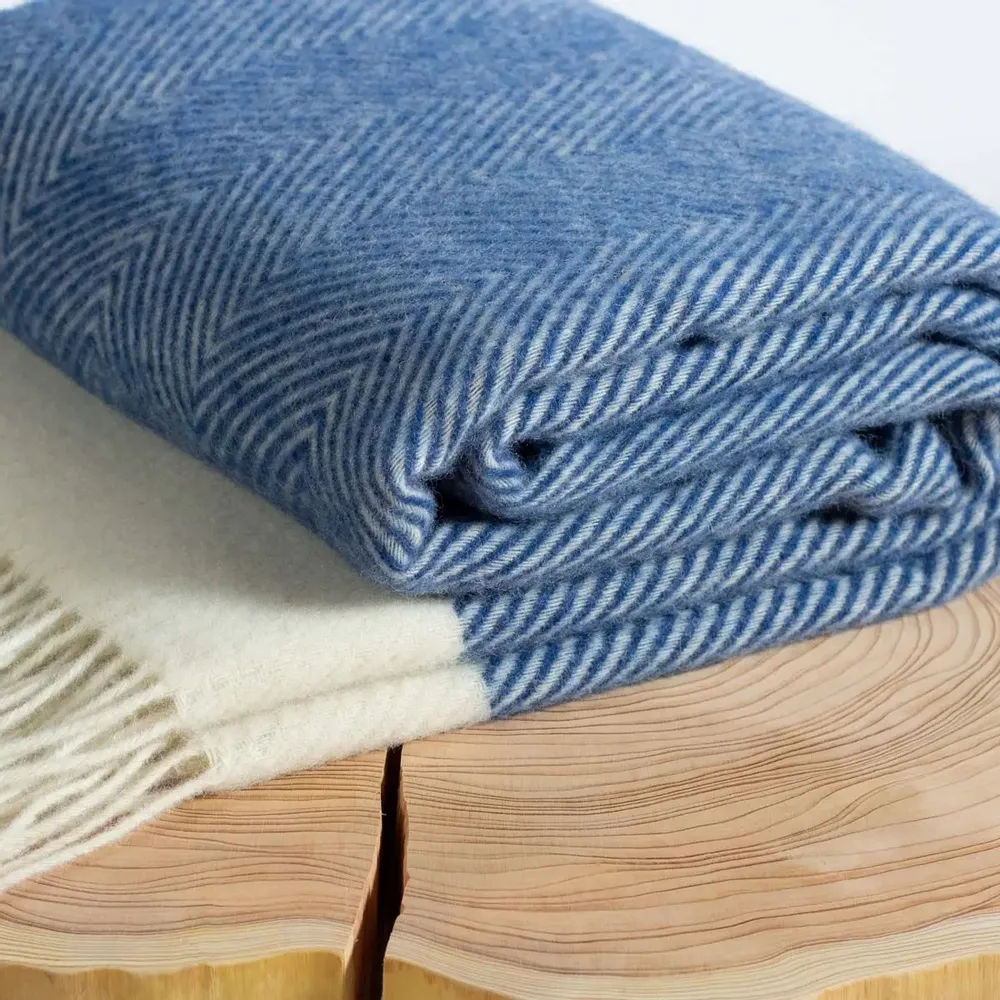 Throw blankets - Wool throw blanket FLORENCE - blue - MOST-BLANKETS