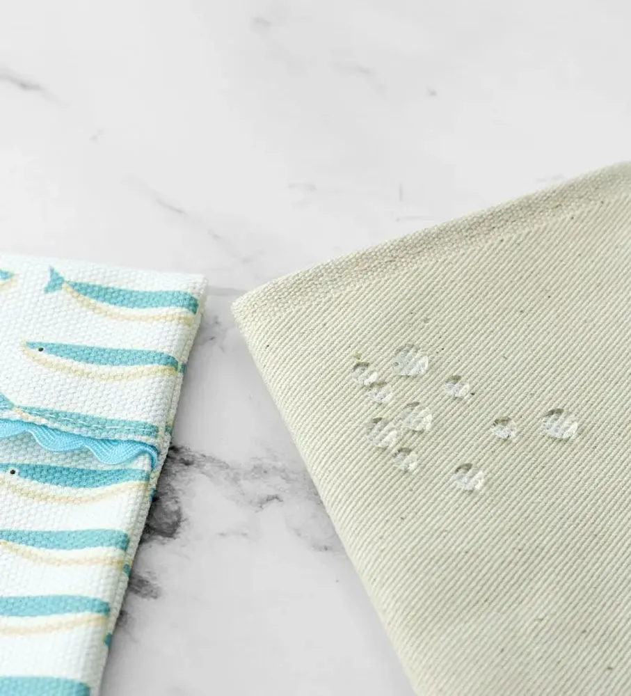 Savons - Mediterranean Aquarium — Ensemble de savon artisanal et porte-savon de - ELENA SCARLATA