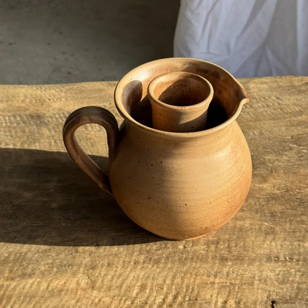 Carafes - Vintage Brutalist Sandstone Ball Refresher Rosé Pitcher H19 - OFFICE OBJETS