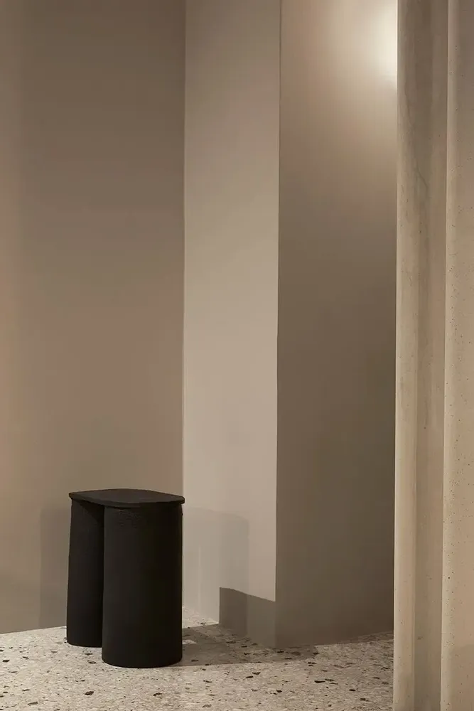 Coffee tables - the argilo side table – special edition - ⚫ OBSCOURA