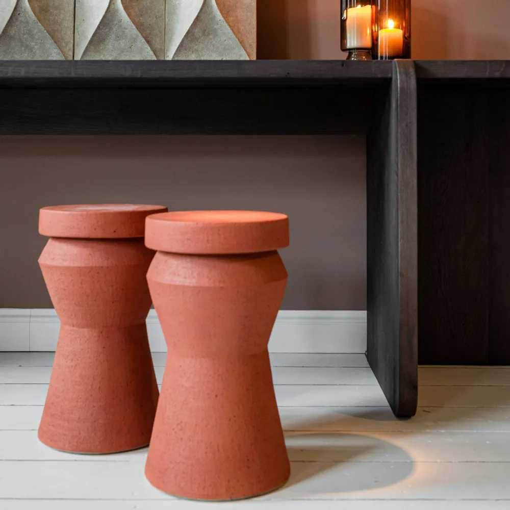 Other tables - Table Yarre - VIPS AND FRIENDS