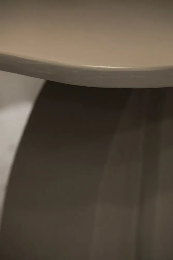 Tables de jardin - la table Brutalo - OBSCOURA 𒊹︎ STUDIO