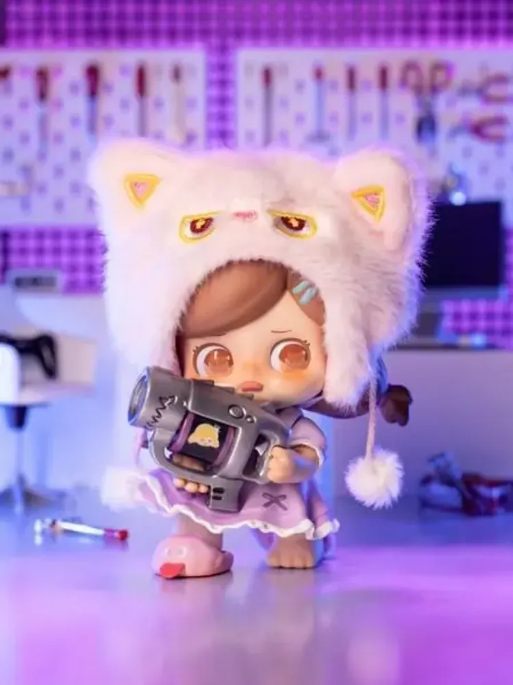 Decorative objects - KOKOSA K.O. GIRLS SERIES - TOYBOX DISTRIBUTION