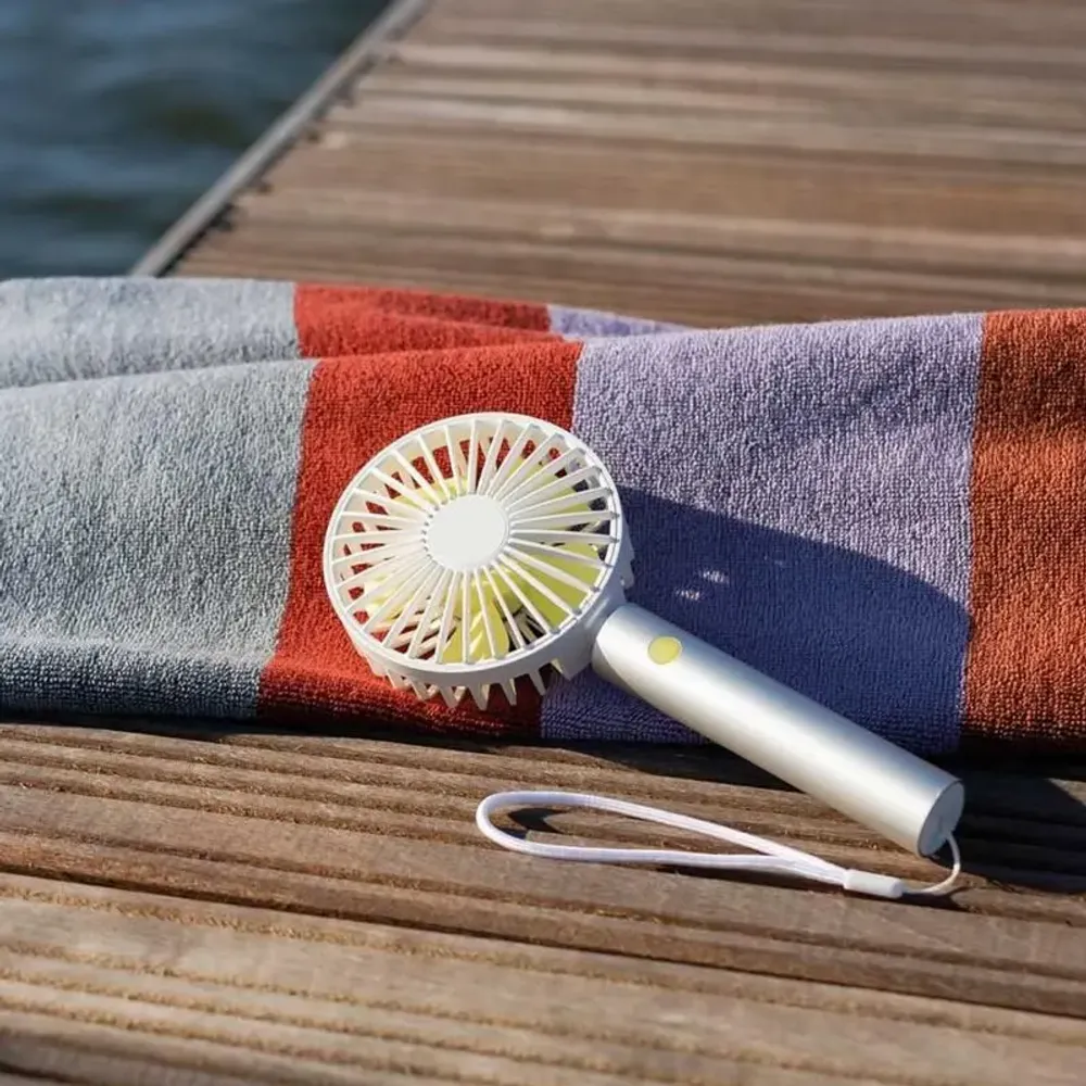 Cadeaux - Ventilateur Flow « Aqua » - REMEMBER