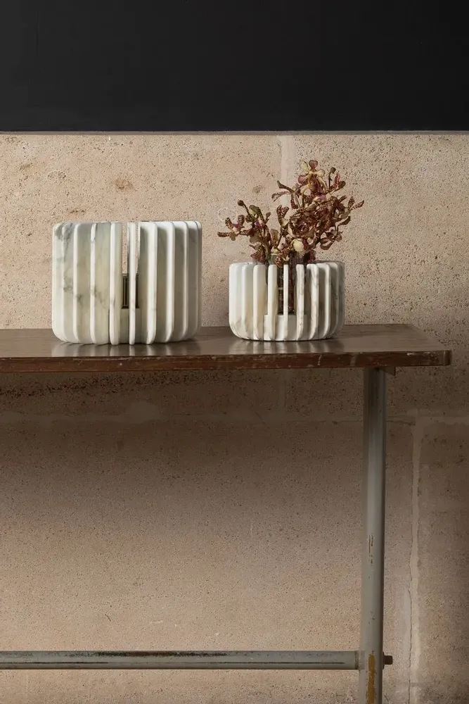 Objets design - Vase pour fleur en marbre ORION PHOTOPHORE - OOUMM