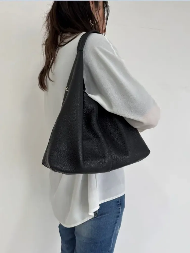 Bags and totes - Small Hobo bag - PASSIONE