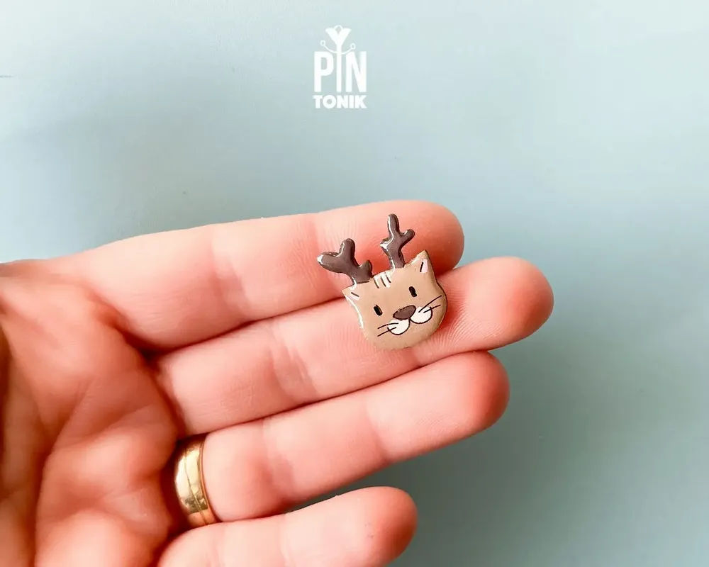 Broches - Pin en bois Chat aux bois de cerf - PINTONIK