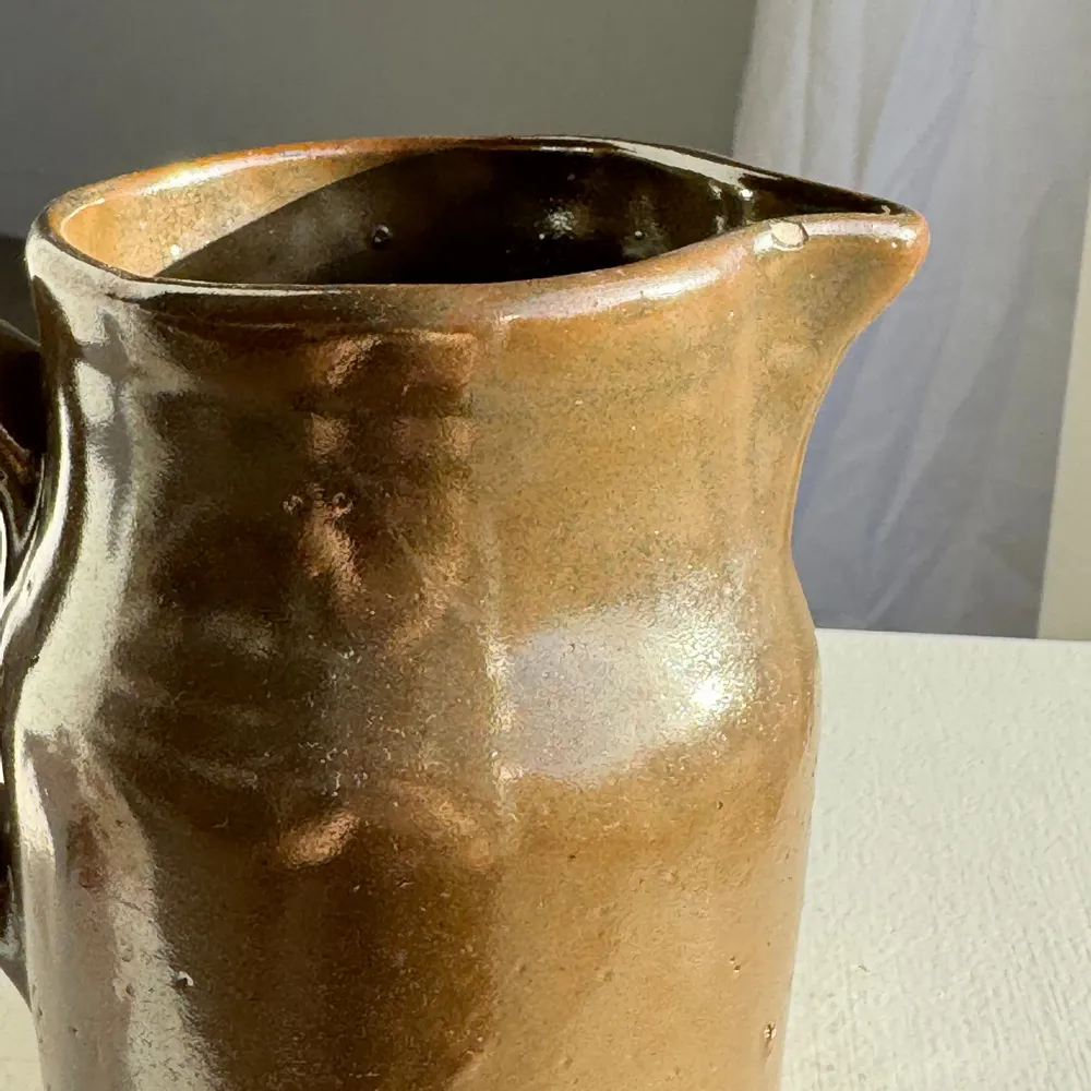 Carafes - Small cylindrical pitcher in vintage shiny stoneware H15 - OFFICE OBJETS