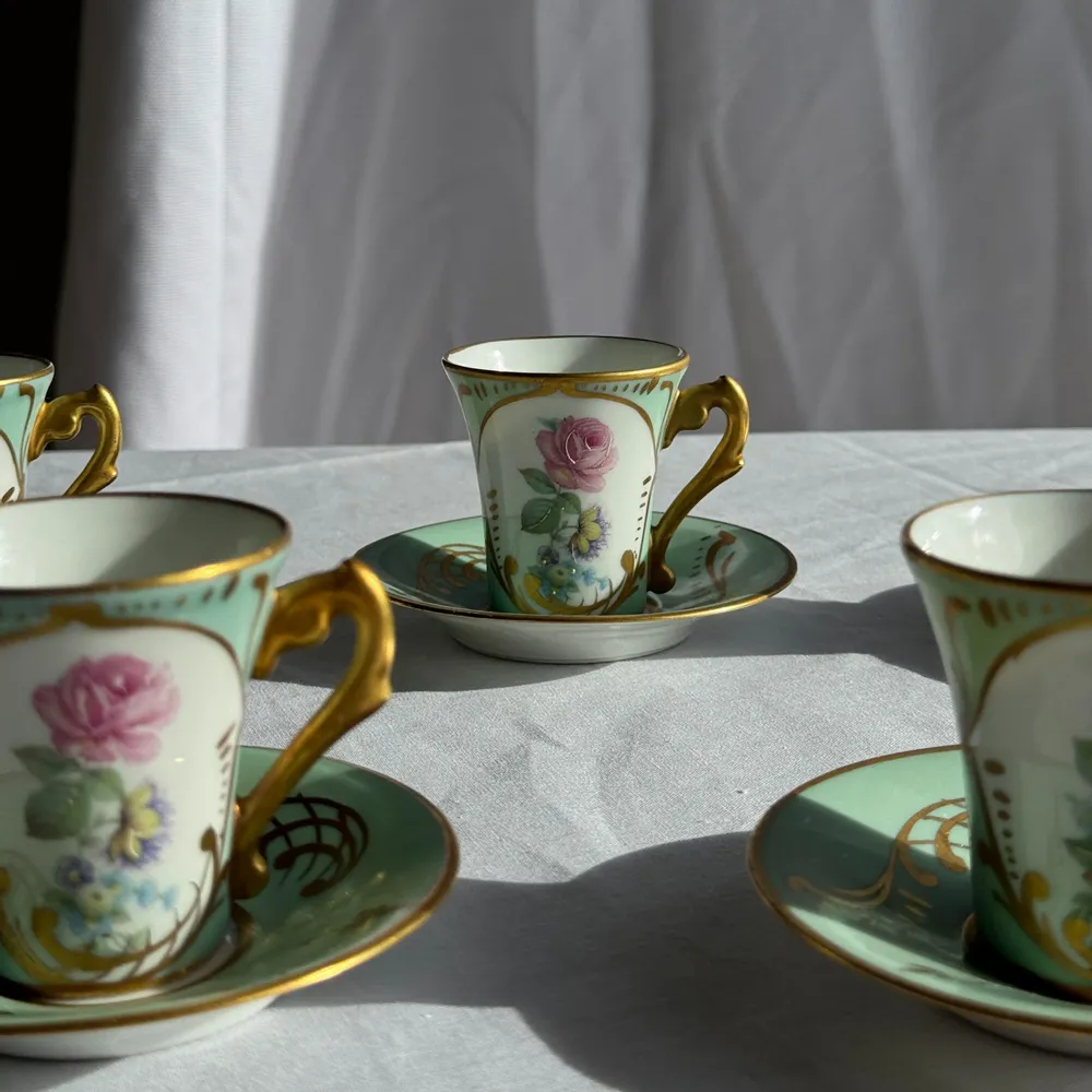 Mugs - Set of 6 turquoise cups and saucers in Couleuvre porcelain - OFFICE OBJETS