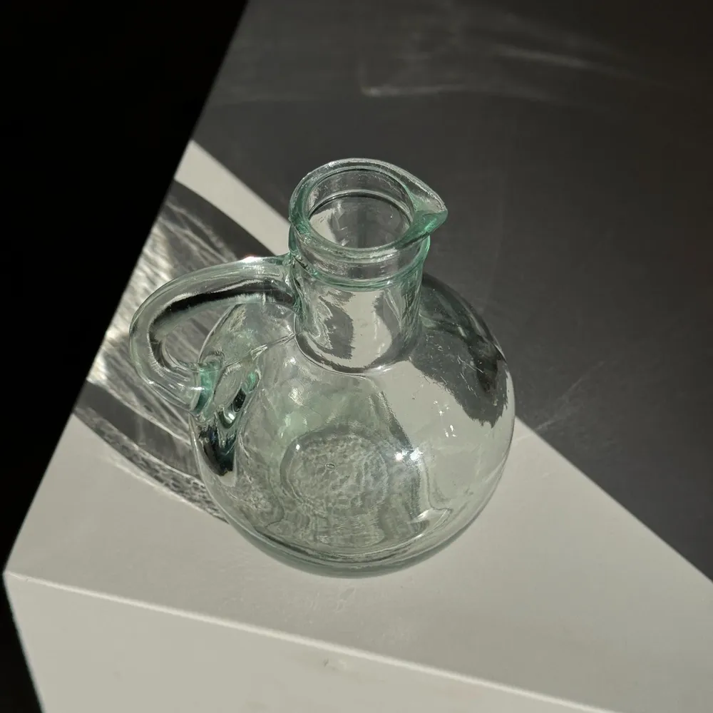 Carafes - Mini glass ball carafe D9 H14.5 - OFFICE OBJETS