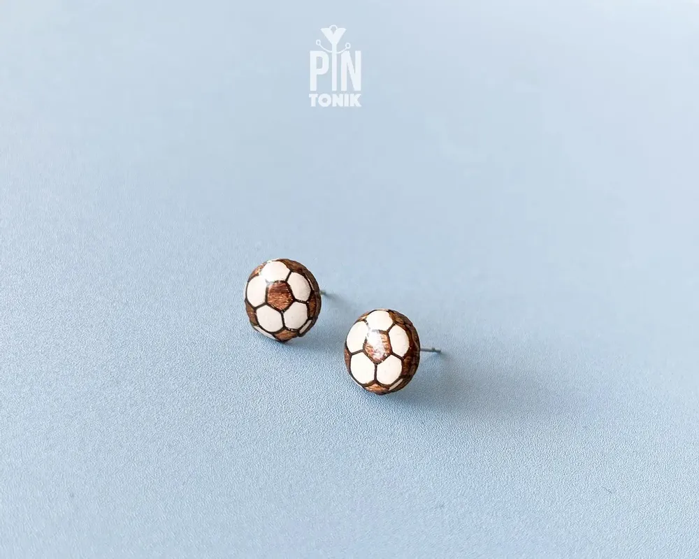 Bijoux - Boucles d'oreilles à tige en forme de football - PINTONIK