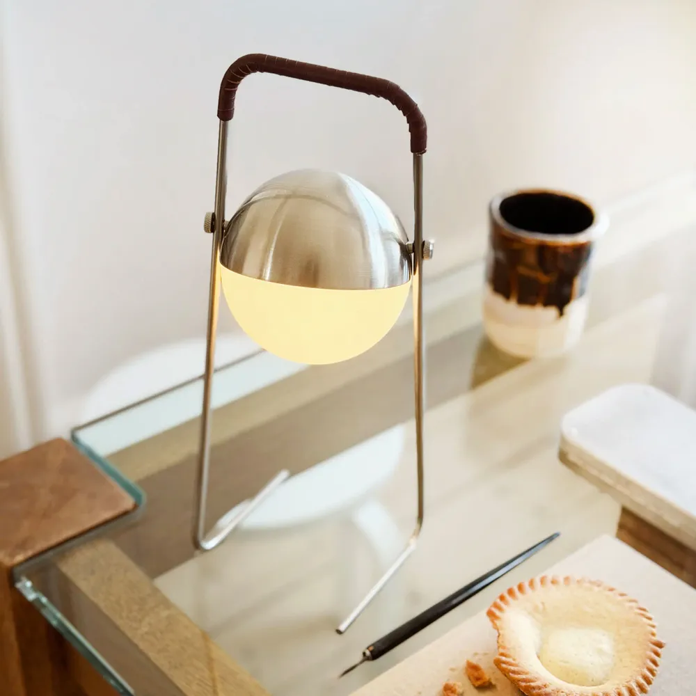 Table lamps - Mova red LED rechargeable - DYBERG LARSEN