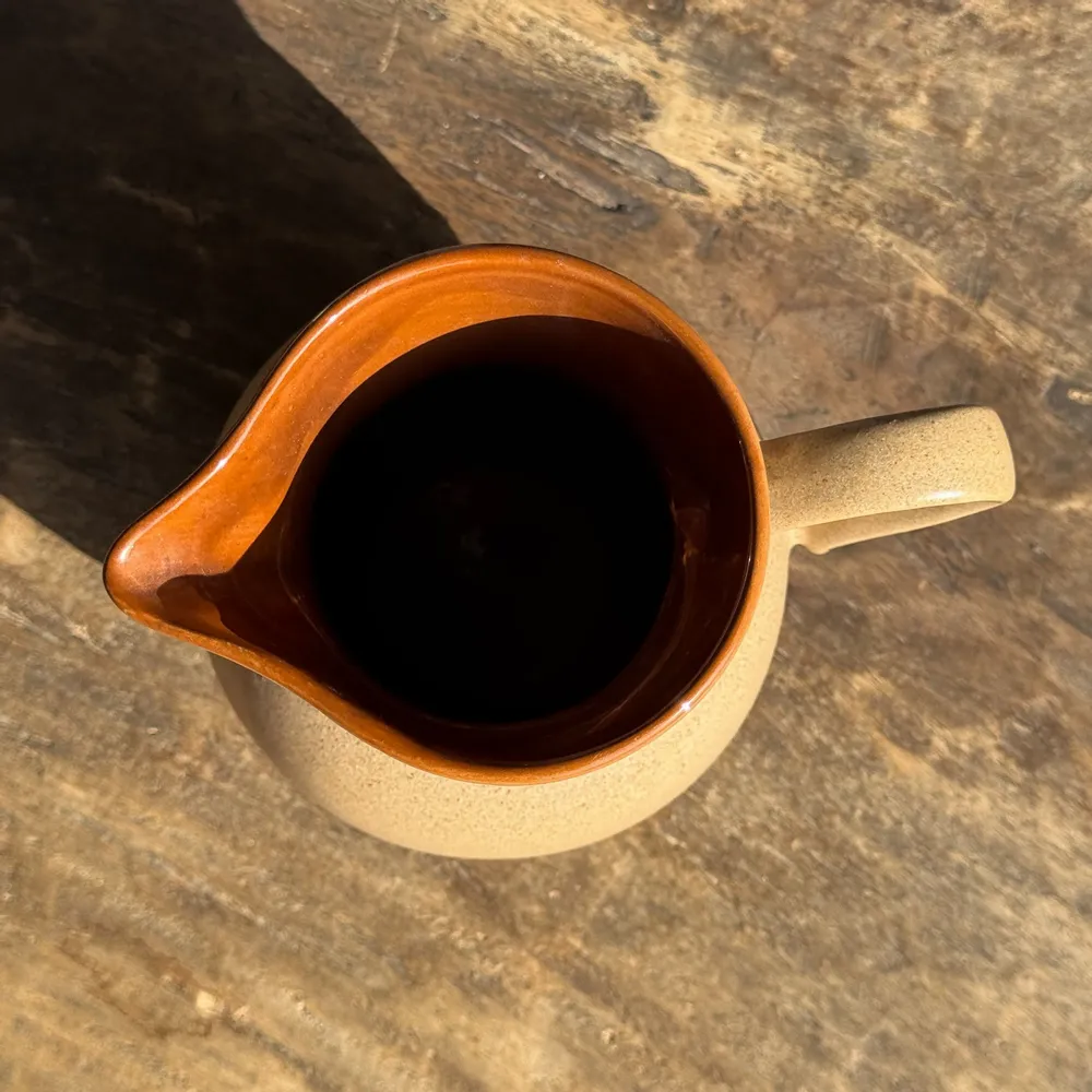 Carafes - Carafe en grès boule vintage intérieur brun extérieur beige H18 D15 - OFFICE OBJETS