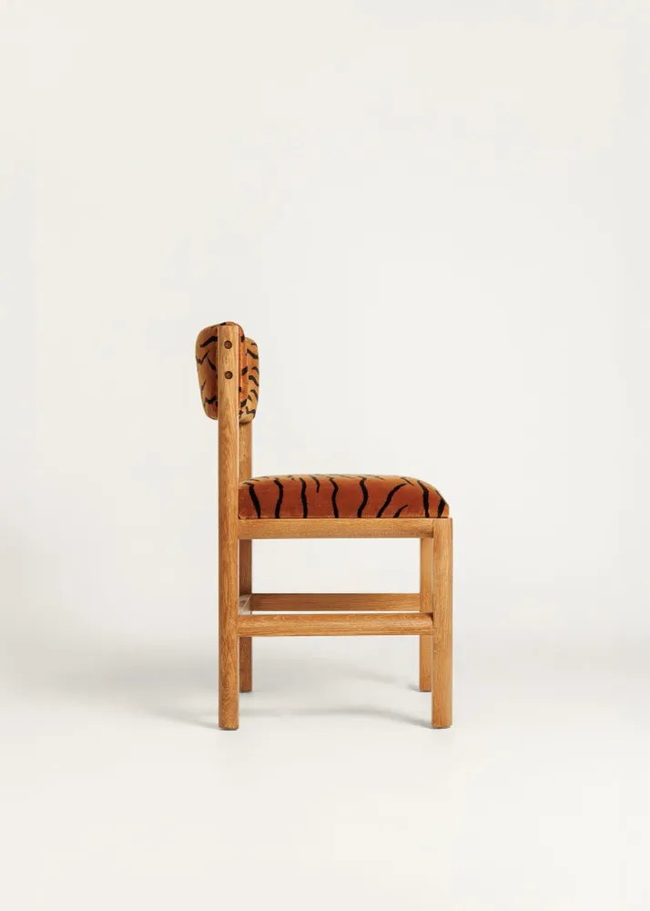 Chairs - IAM_Chair  Oak + Upholstery + Custom Fabric - ARBORE BY CAREL WOODWORKS