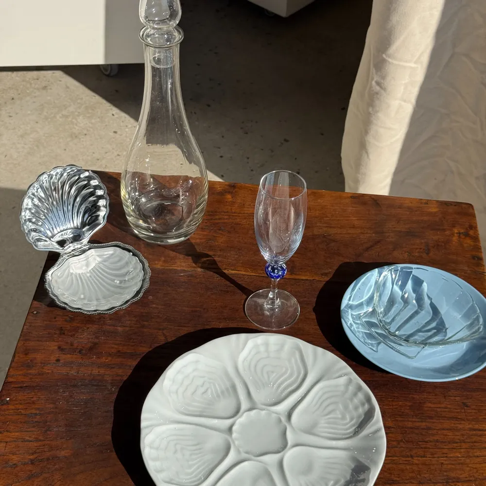 Bowls - Set of 7 vintage Pyrex glass shell cups - OFFICE OBJETS