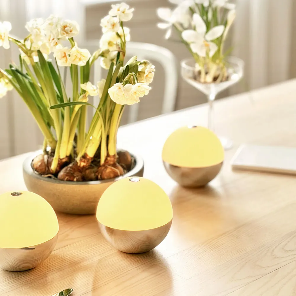 Lampes de table - Boule lumineuse Alba Chrome 1 pièce - DYBERG LARSEN