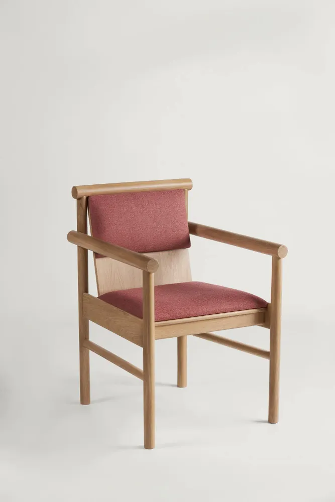 Chairs - Steekla Chair Solid Oak + Upholstery Natural + Custom Upholstery - ARBORE BY CAREL WOODWORKS
