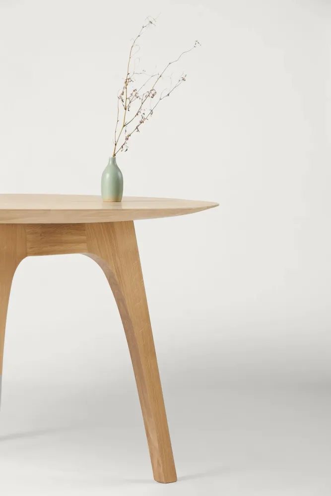 Dining Tables - heron Table Solid Oak - ARBORE BY CAREL WOODWORKS