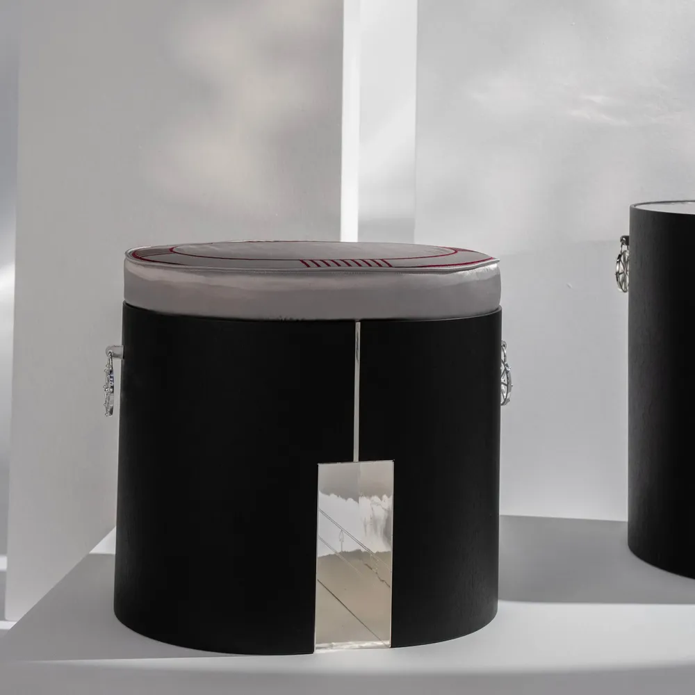 Poufs - TARU POUF - MARAU