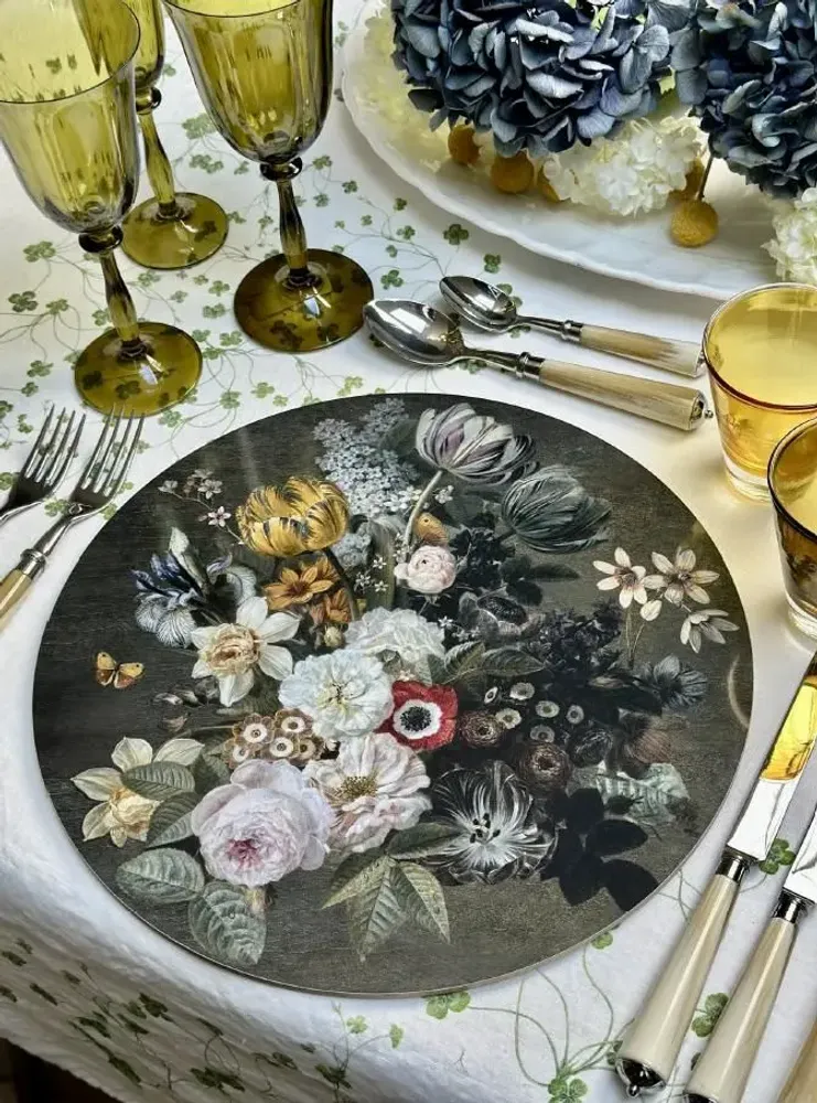 Table linen - STILL LIFE Linen Tablecloths and Napkins - SUMMERILL AND BISHOP