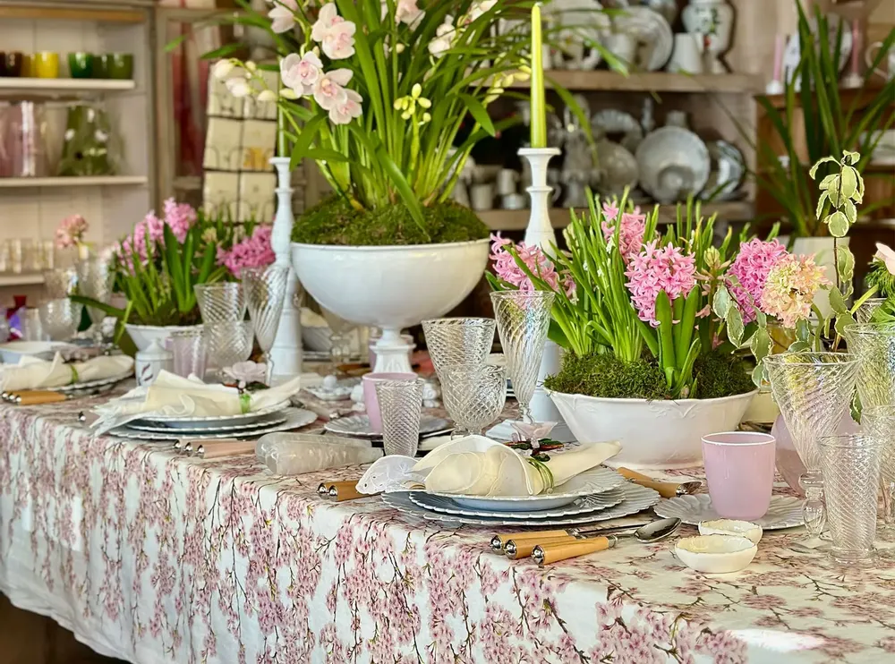 Linge de table textile - Nappe et serviettes en lin BLOSSOM - SUMMERILL AND BISHOP