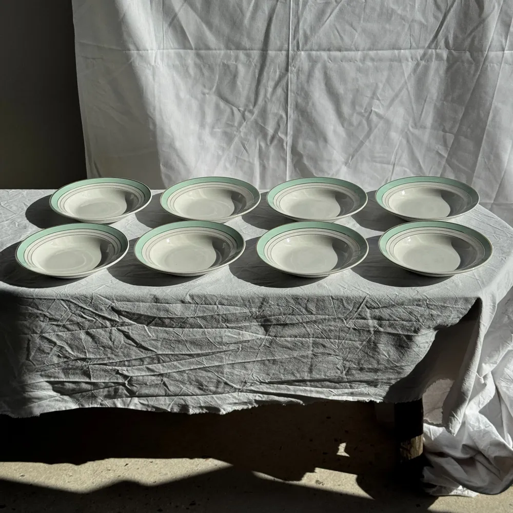 Formal plates - Set of 8 antique turquoise soup plates with gold border D22.5 - OFFICE OBJETS