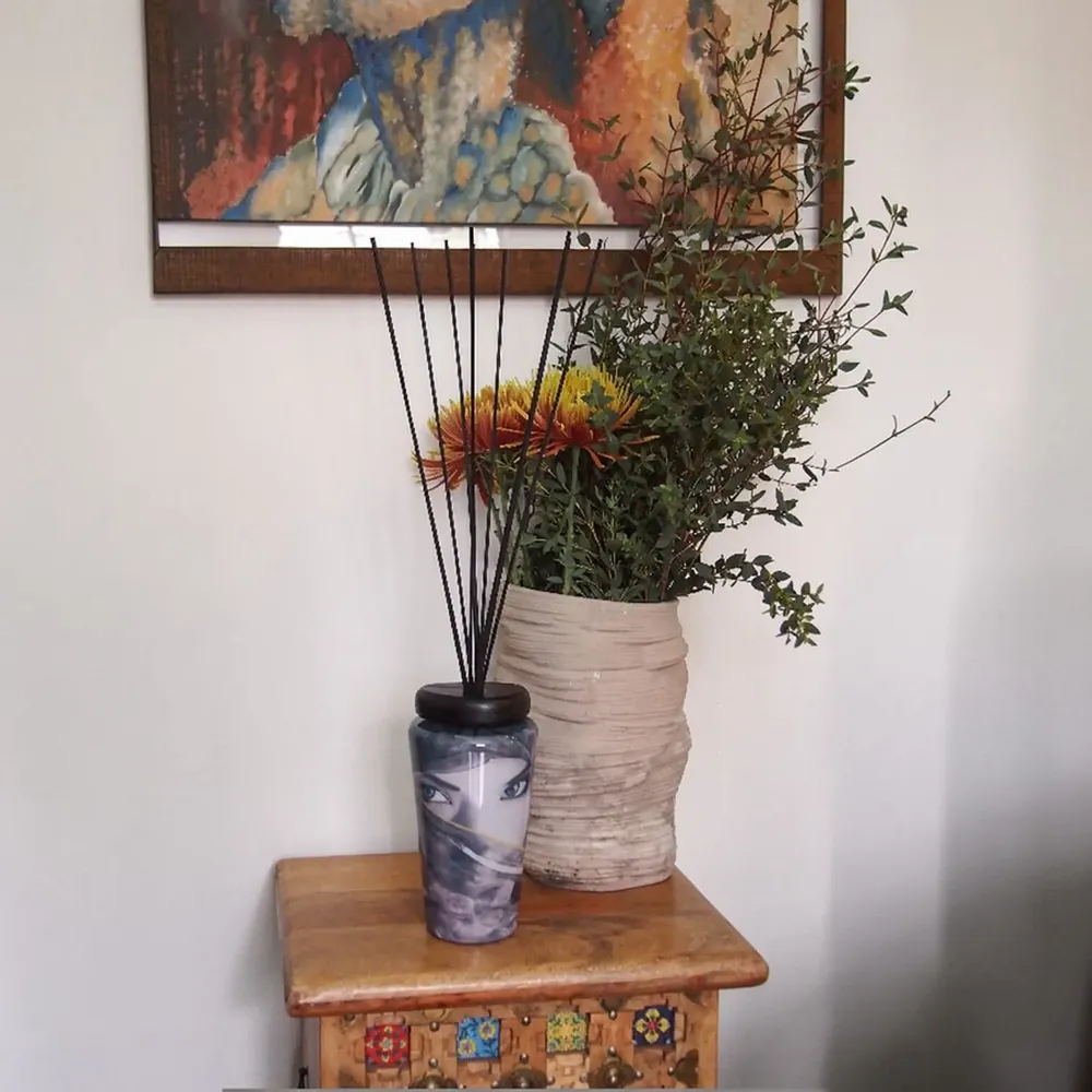 Scent diffusers - Arabian Eyes (Spicy Rose-Oud-Sandalwood) - Scented Glass Diffuser - 1000ml - ARTITUDE HOME