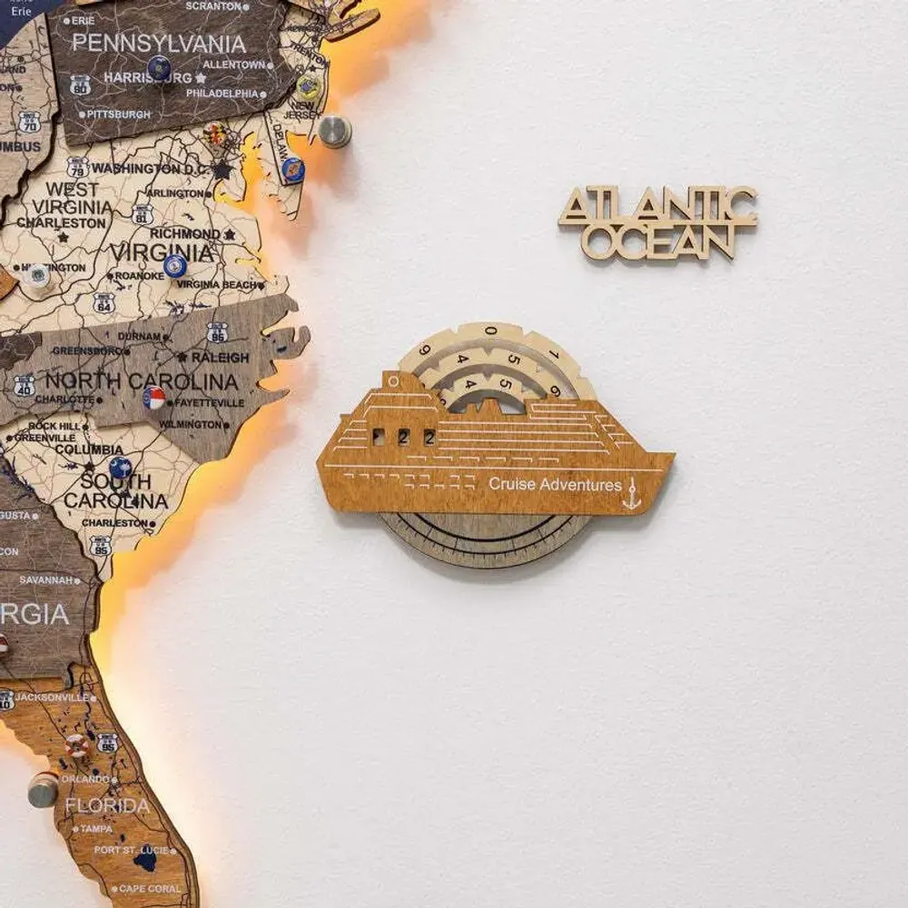 Objets de décoration - Carte du Monde en Bois 3D Colorée Travel Tracker Cruise Liner - Multicolore - ENJOY THE WOOD