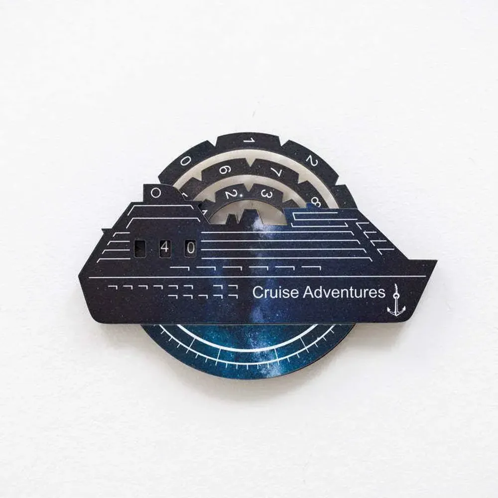 Objets de décoration - Carte du Monde en Bois Colorée 3D Travel Tracker Cruise Liner - Espace - ENJOY THE WOOD