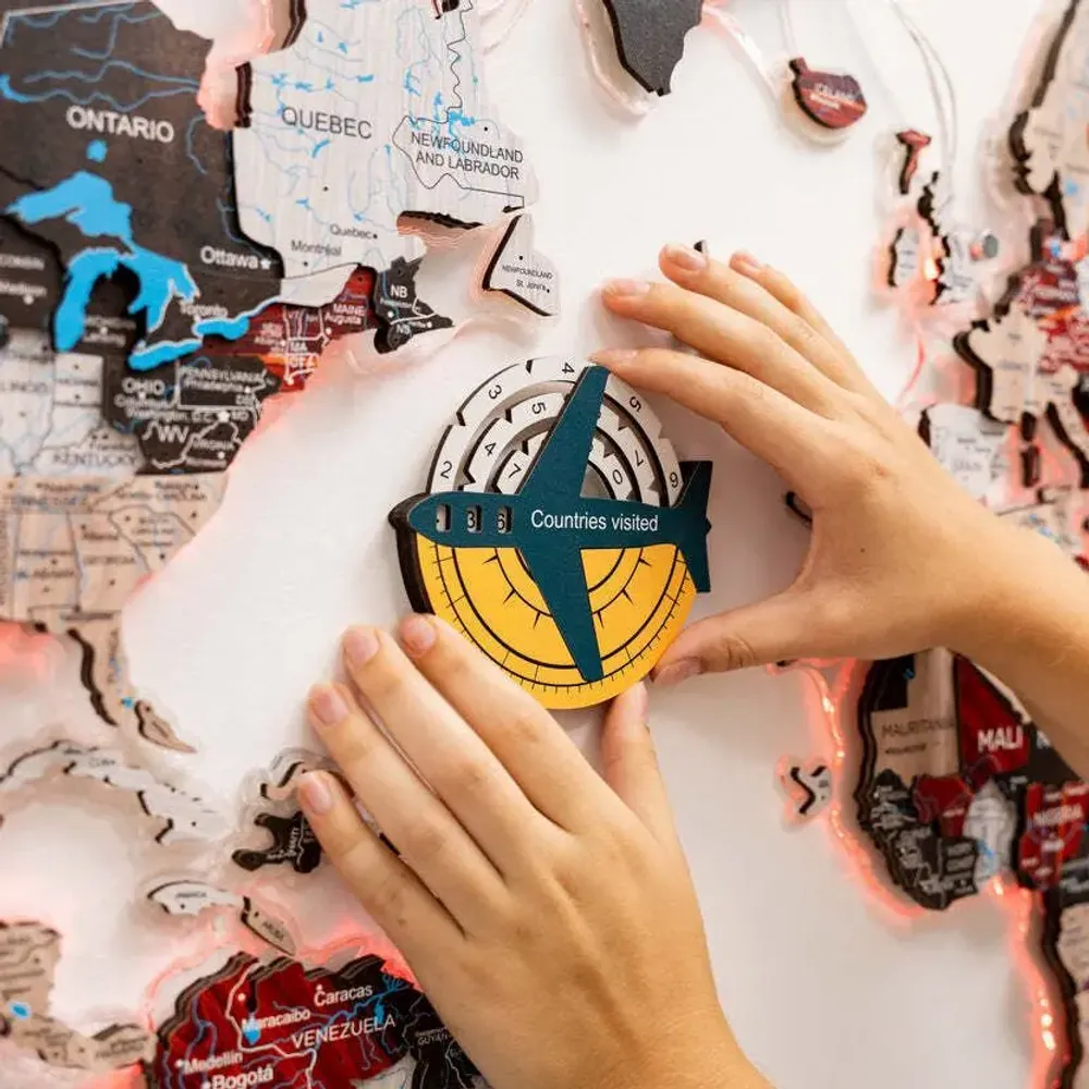 Objets de décoration - Carte du Monde en Bois Colorée 3D Travel Tracker - Pays - ENJOY THE WOOD