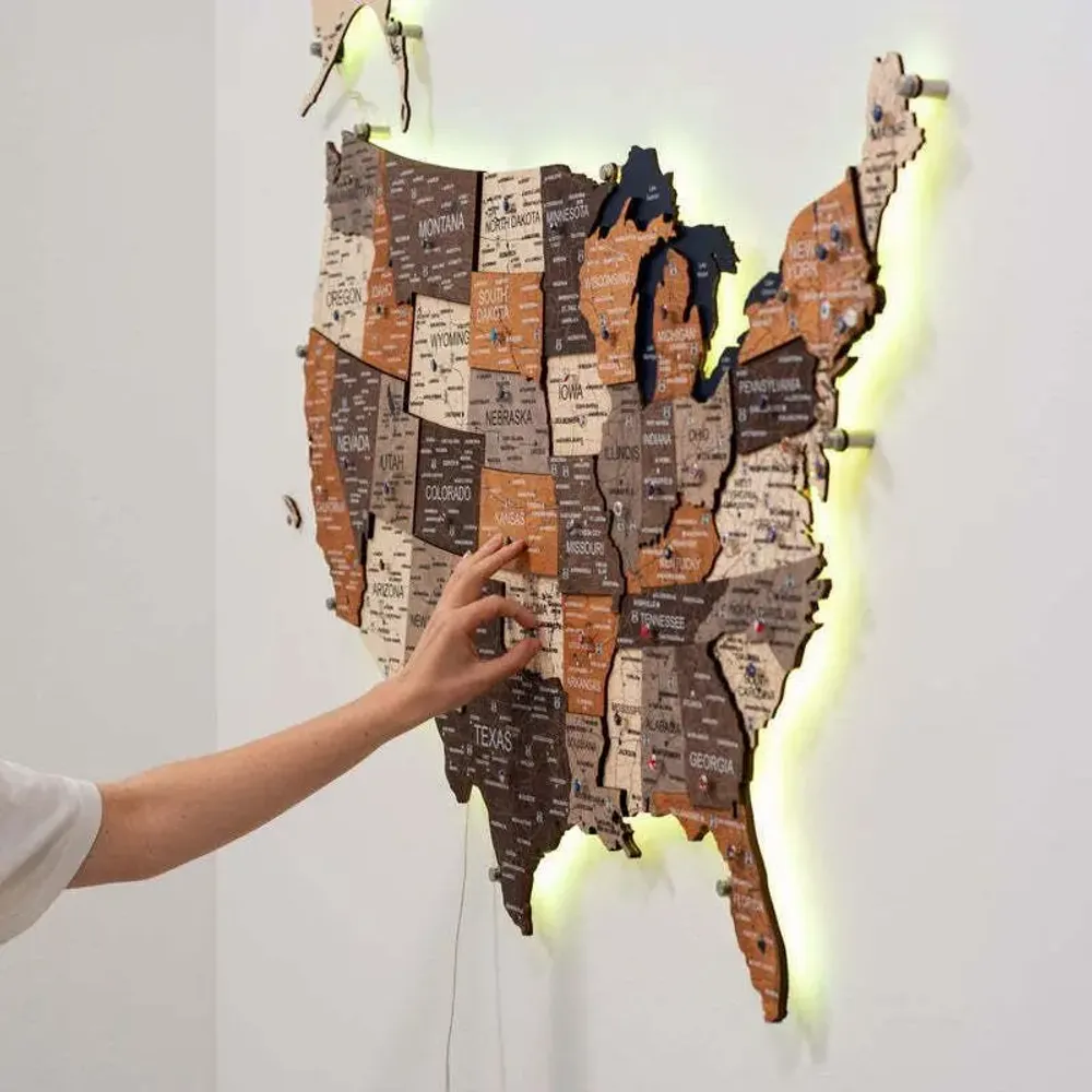 Other wall decoration - Wooden 3d LED Map of USA - Multicolor M Prime Plus EU - ENJOY THE WOOD