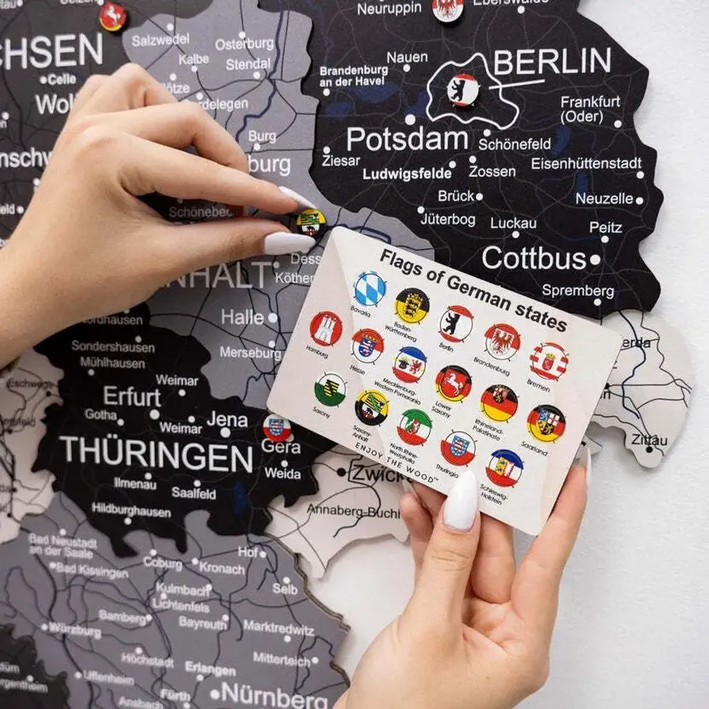 Decorative objects - Germany Flag Pins - ENJOY THE WOOD