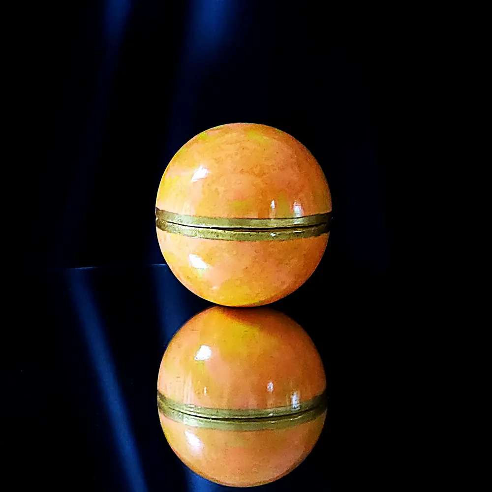 Cadeaux - bougie globe bollywood parfumé à la fleur d'oranger - PONPON CURIOSITAS