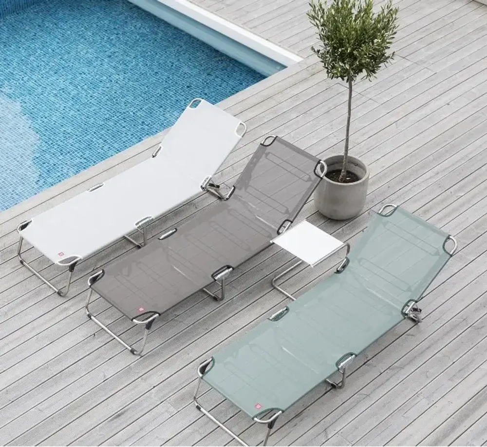 Lawn armchairs - Amigo Sun Lounger – Comfort Meets Practicality - FIAM SRL