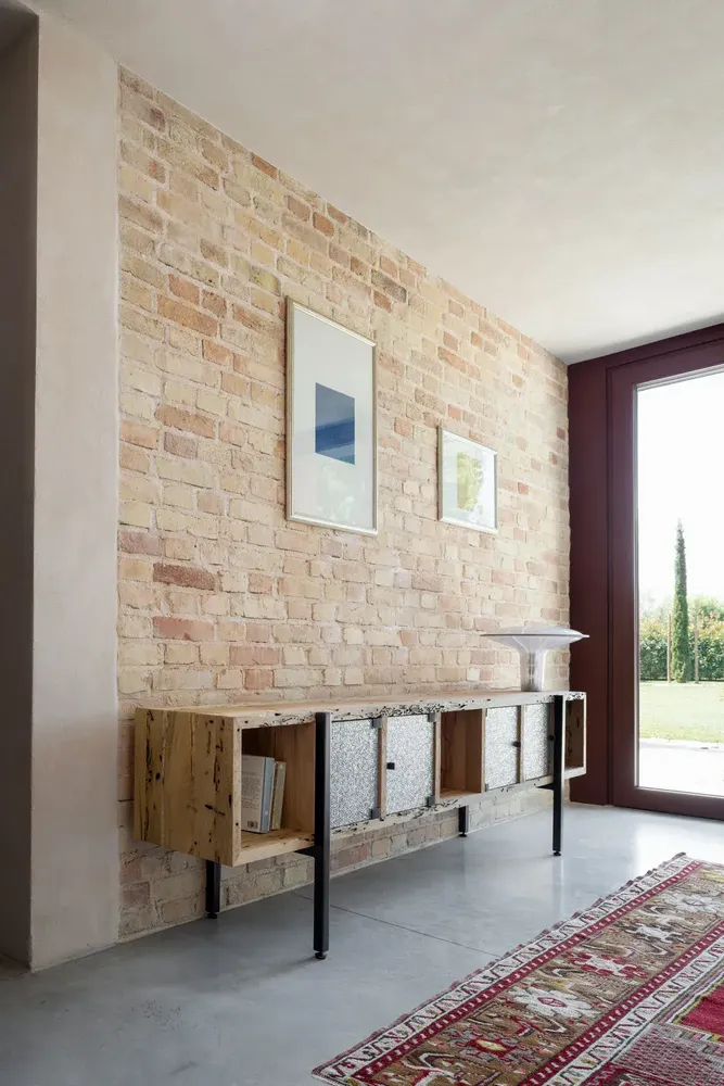 Meubles de cuisines  - Altana | Buffet en Bois Massif et Verre Armé - DE ZOTTI & DE BRICOLA