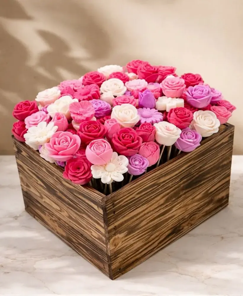 Objets de décoration - Caisse de 120 fleurs de cire : Rose-Blanc-Violet-Rouge / Cire végétale - COSMÉTIQUES DE QUIBERON