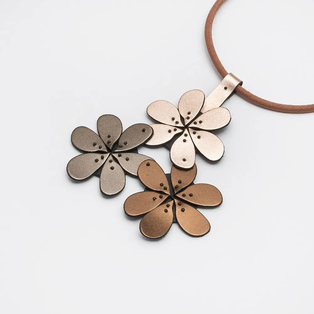 Bijoux - Collier Mystic Flower Triple - C.KARAKALPAKI