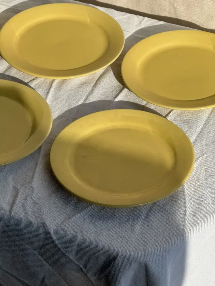 Everyday plates - Set of 6 small modern yellow dessert plates D19 - OFFICE OBJETS
