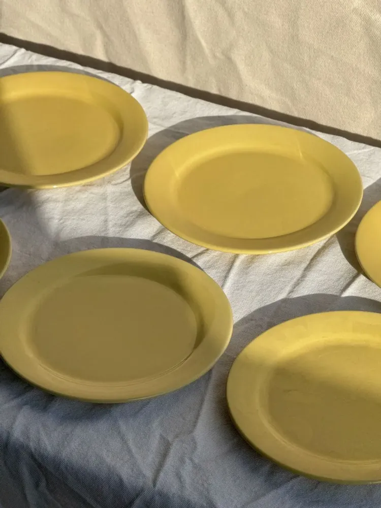 Everyday plates - Set of 6 small modern yellow dessert plates D19 - OFFICE OBJETS