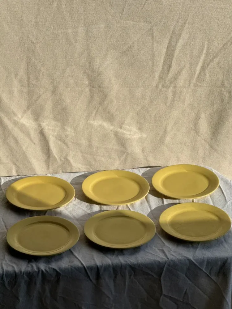 Everyday plates - Set of 6 small modern yellow dessert plates D19 - OFFICE OBJETS