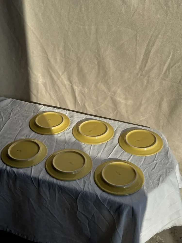 Everyday plates - Set of 6 small modern yellow dessert plates D19 - OFFICE OBJETS