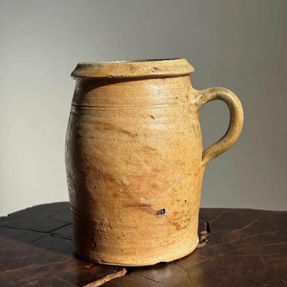 Everyday plates - Large oval matt stoneware pot with beige handle H21 D12 - OFFICE OBJETS