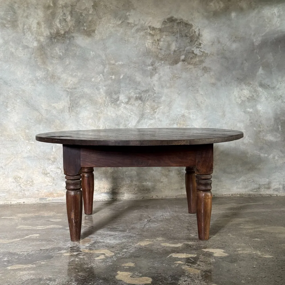Tables basses - Coffee table, table basse ronde ancienne en teck indonésienne - OFFICE OBJETS