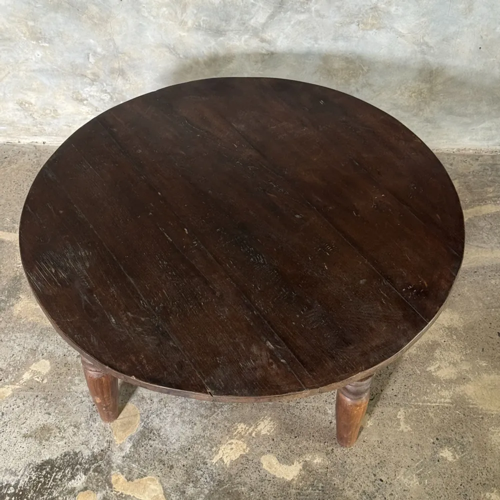 Tables basses - Coffee table, table basse ronde ancienne en teck indonésienne - OFFICE OBJETS