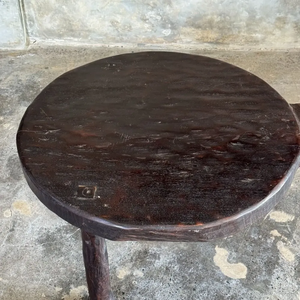 Tables basses - Grande coffee table, table basse tripode minimaliste en teck massif - OFFICE OBJETS