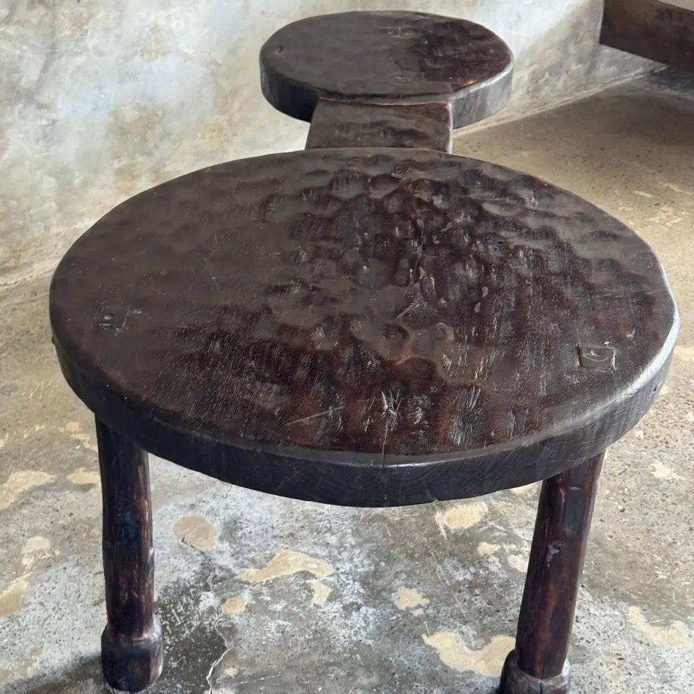 Tables basses - Grande coffee table, table basse tripode minimaliste en teck massif - OFFICE OBJETS